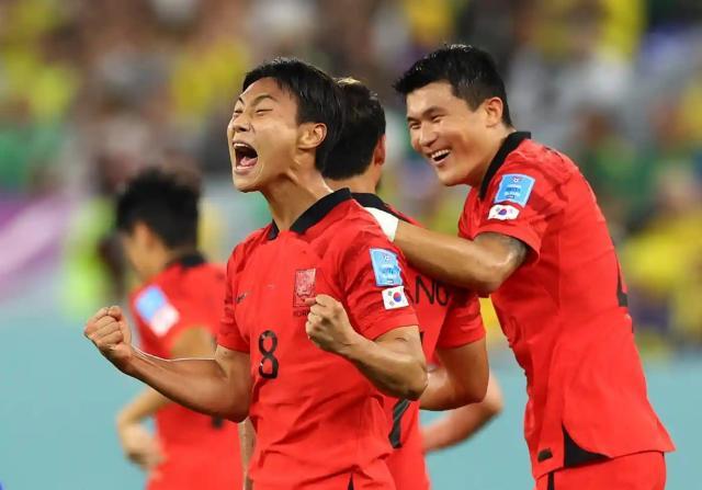 1670286357554017324.jpg 2069.jpg